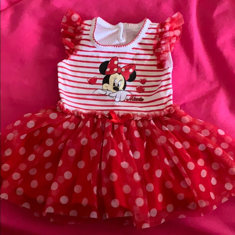 Minnie Mouse red poka dots dress